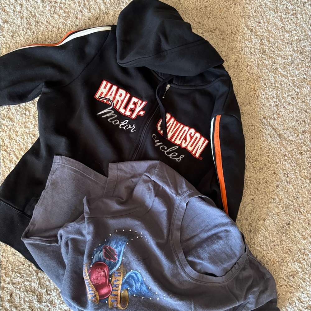 Harley-Davidson woman’s  Black Hoodie and Gray T-Shirt Set